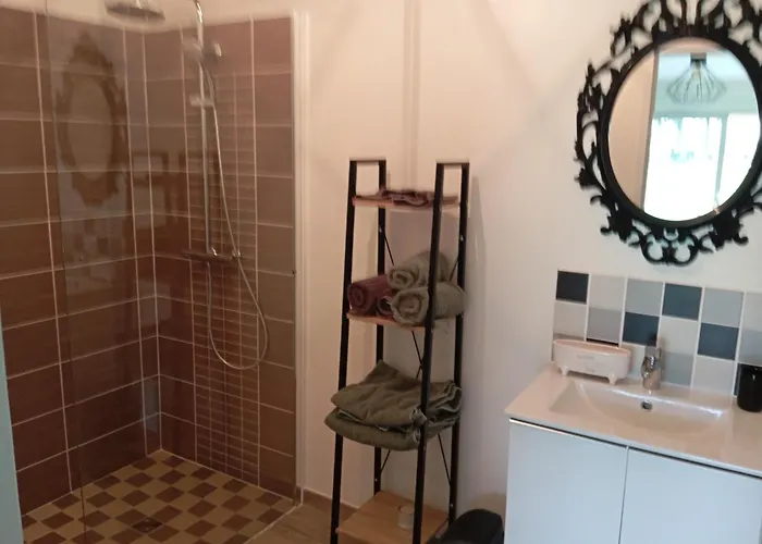 Sas Au Brunet Bed & Breakfast